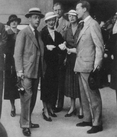 Príncipe Eduardo y Wallis Warfield Simpson en un crucero real, 1936 de English Photographer